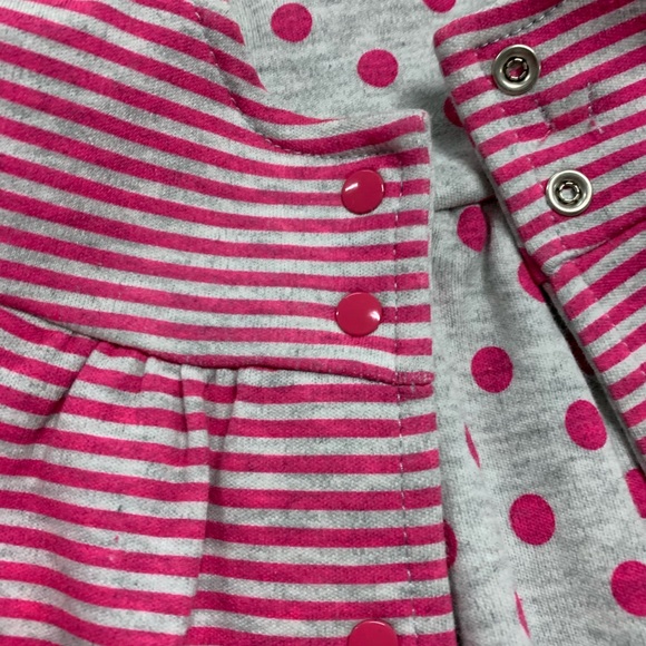 Reversible 3 pc set. So cute and versatile! - Picture 3 of 8